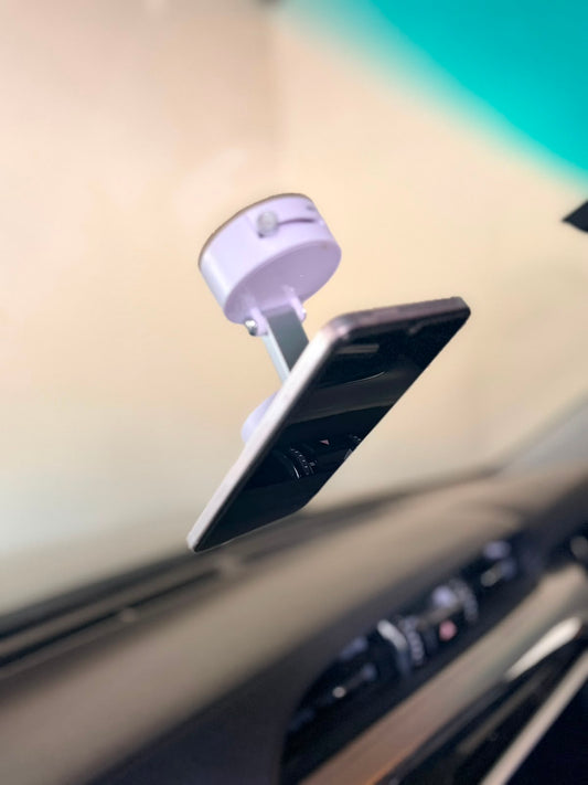 360° Magnetic Car Phone Holder – Strong Suction Dashboard & Windshield Mount